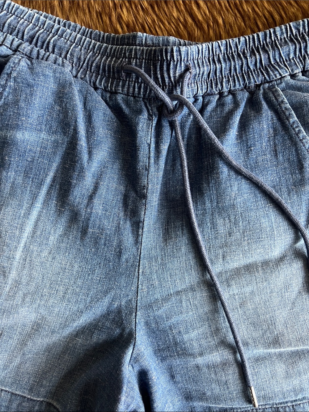 Evereve blue shorts - Size Medium - Picture 2 of 7